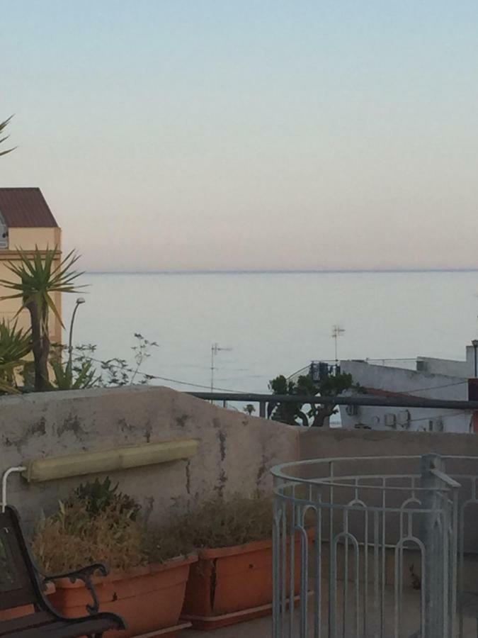 Taormina Mare Piscina Fondachello Daire Fondachello  Dış mekan fotoğraf